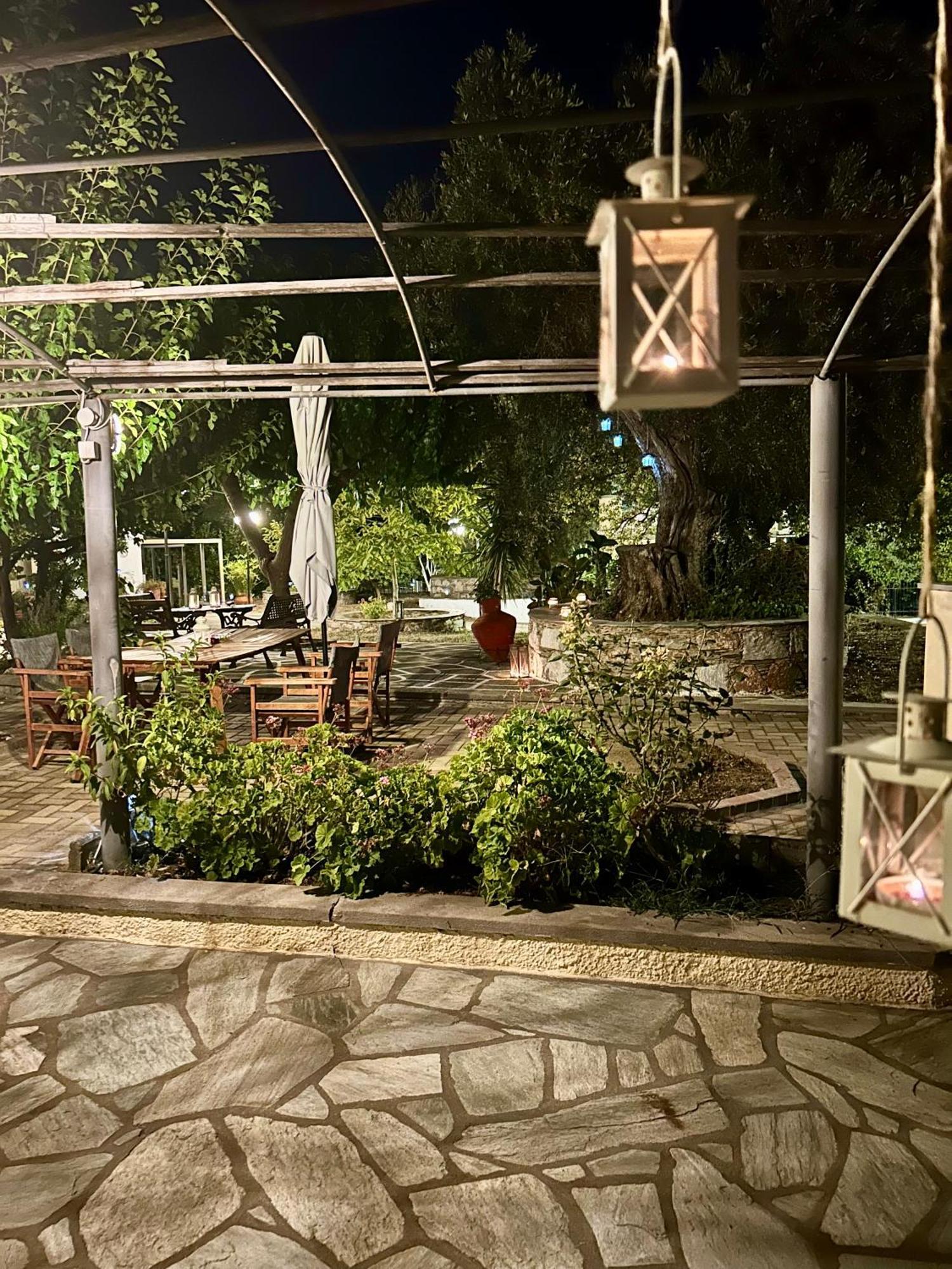 Pansion Episkopi Studios Città di Skopelos Esterno foto
